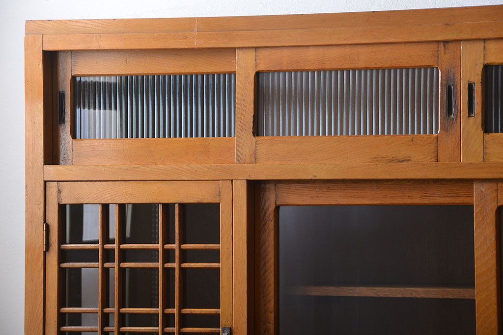 レトロ家具　昭和レトロ　冷蔵庫付き!ナラ材の特大食器棚