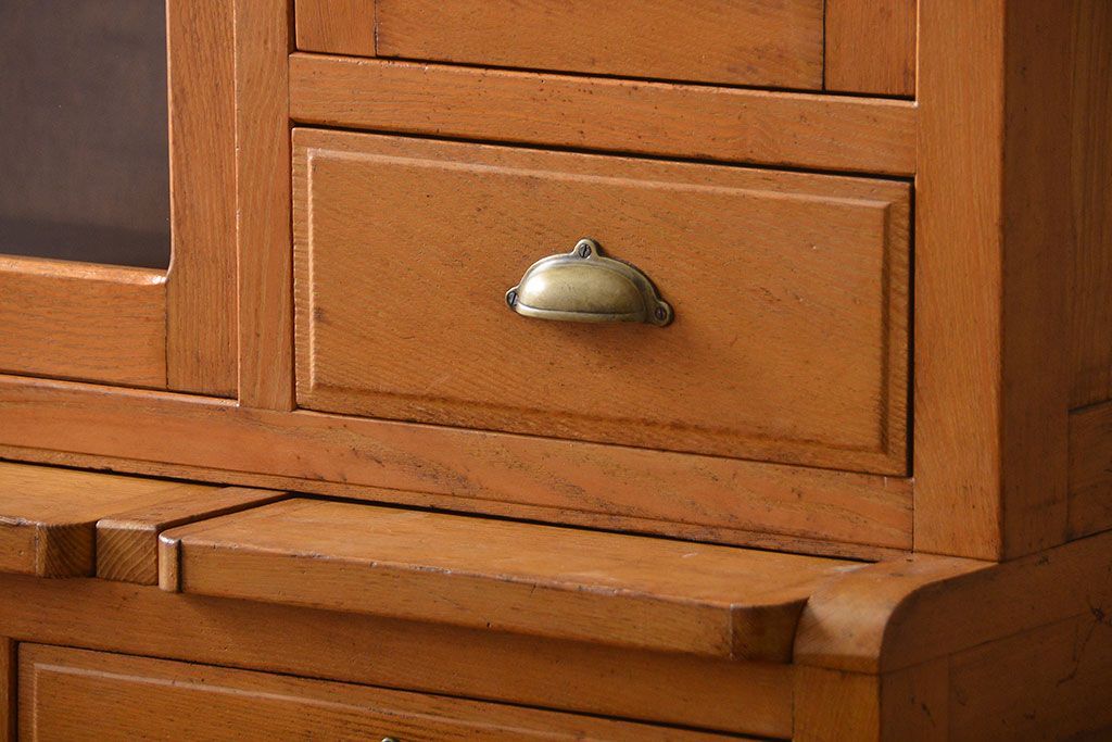 レトロ家具　昭和レトロ　冷蔵庫付き!ナラ材の特大食器棚