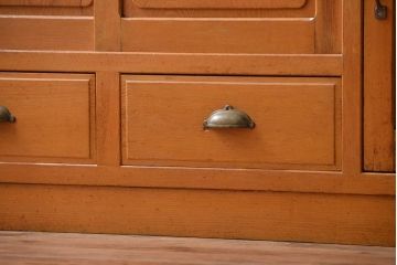 レトロ家具　昭和レトロ　冷蔵庫付き!ナラ材の特大食器棚