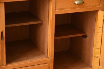 レトロ家具　昭和レトロ　冷蔵庫付き!ナラ材の特大食器棚