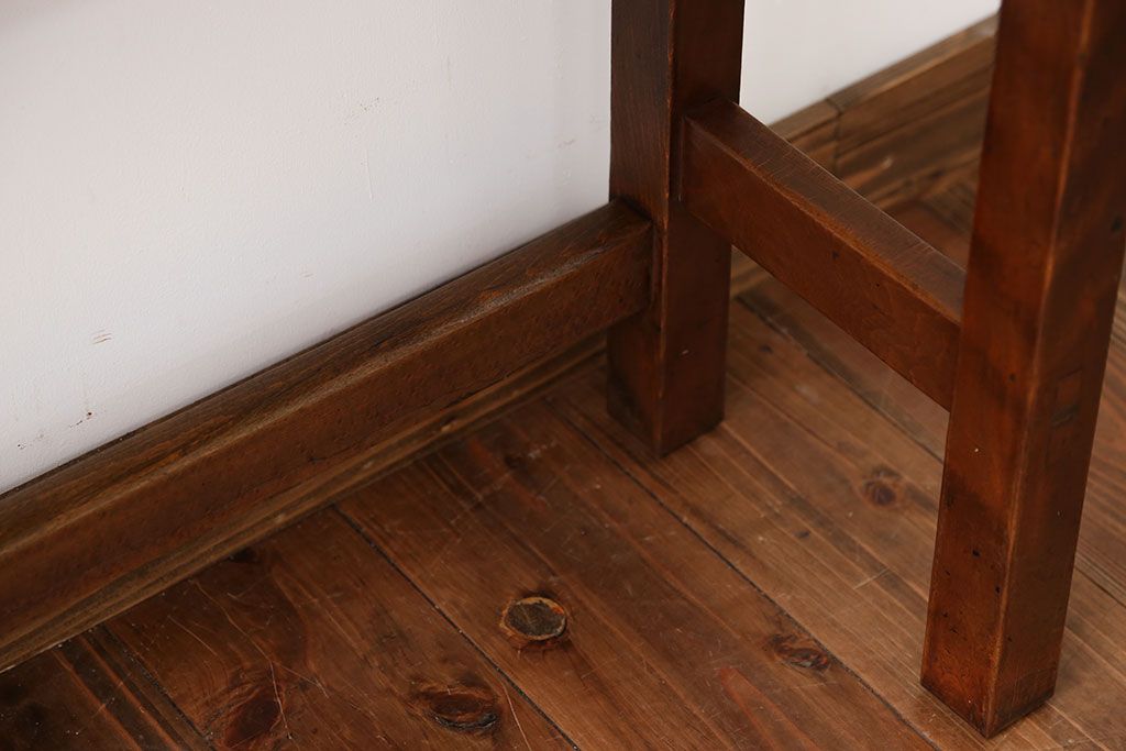 アンティーク家具　アンティーク　天板ナラ材の薄型テーブル(1)