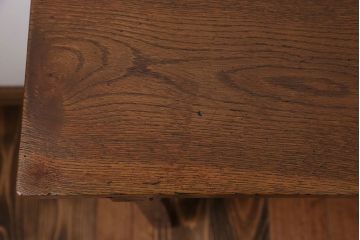 アンティーク家具　アンティーク　天板ナラ材の薄型テーブル(2)