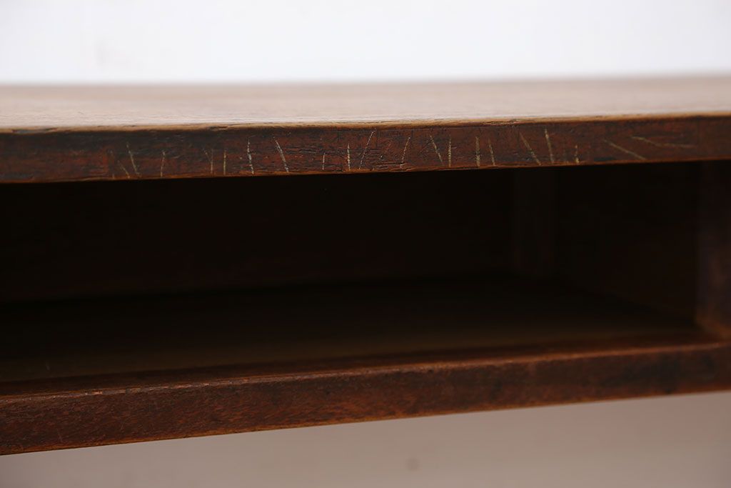 アンティーク家具　アンティーク　天板ナラ材の薄型テーブル(3)