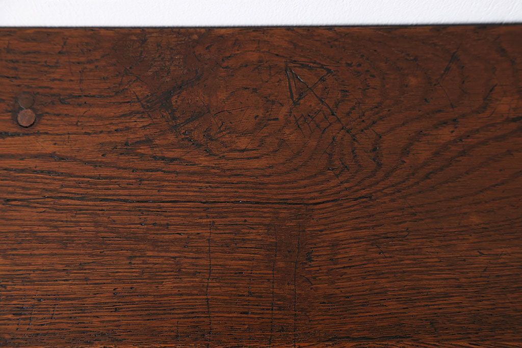 アンティーク家具　アンティーク　天板ナラ材の薄型テーブル(5)