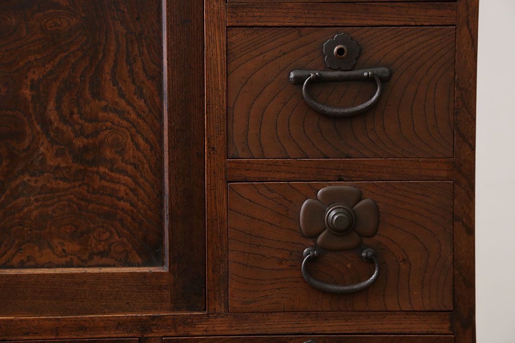 アンティーク家具　古民具・骨董　三方欅材の帳場箪笥