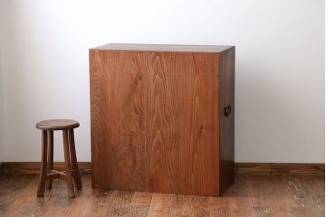 アンティーク家具　古民具・骨董　三方欅材の帳場箪笥