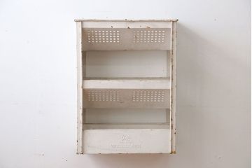 アンティーク家具　イギリスアンティーク　ブリキ(ティン)製　ベジタブルラック(ウォールラック)