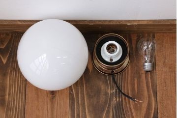 アンティーク　シンプルでオシャレな壁掛け照明