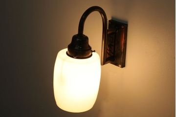 アンティーク　おしゃれで和モダンな壁掛け照明