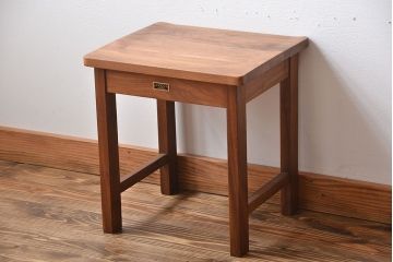 中古　シャルドネ　シンプルでおしゃれなドレッサー(定価約27万円)