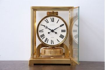 アンティーク雑貨　ジャガールクルト・ATMOS(アトモス)置時計(中古品)