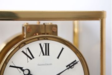 アンティーク雑貨　ジャガールクルト・ATMOS(アトモス)置時計(中古品)