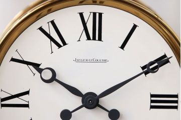 アンティーク雑貨　ジャガールクルト・ATMOS(アトモス)置時計(中古品)