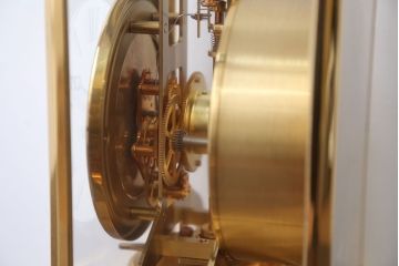 アンティーク雑貨　ジャガールクルト・ATMOS(アトモス)置時計(中古品)