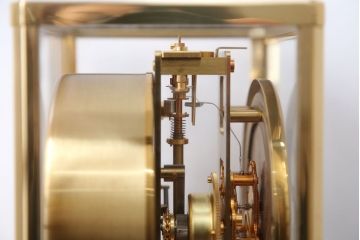 アンティーク雑貨　ジャガールクルト・ATMOS(アトモス)置時計(中古品)