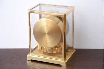 アンティーク雑貨　ジャガールクルト・ATMOS(アトモス)置時計(中古品)