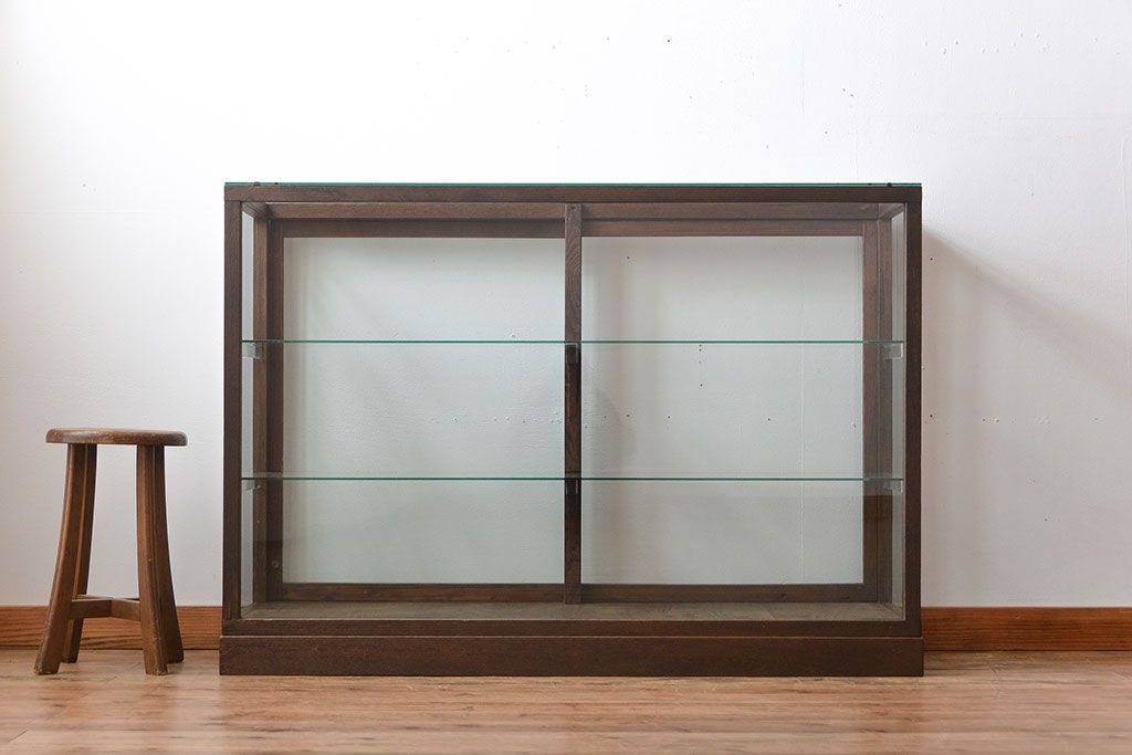 アンティーク家具　アンティーク　ナチュラルな古い木製ガラスケース