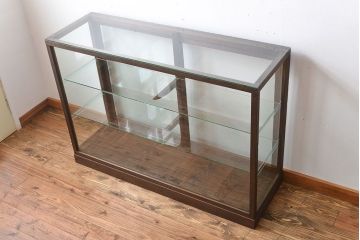 アンティーク家具　アンティーク　ナチュラルな古い木製ガラスケース