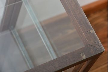 アンティーク家具　アンティーク　ナチュラルな古い木製ガラスケース