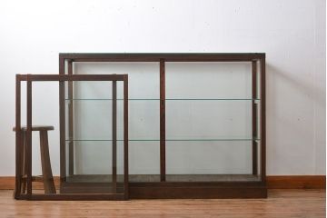アンティーク家具　アンティーク　ナチュラルな古い木製ガラスケース