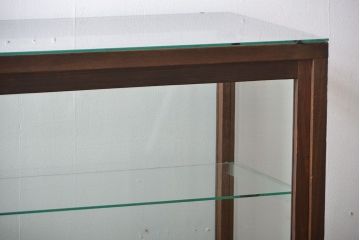 アンティーク家具　アンティーク　ナチュラルな古い木製ガラスケース
