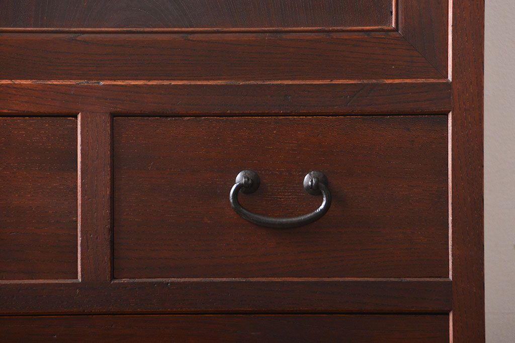 アンティーク家具　アンティーク　前面欅材の和風なチェスト