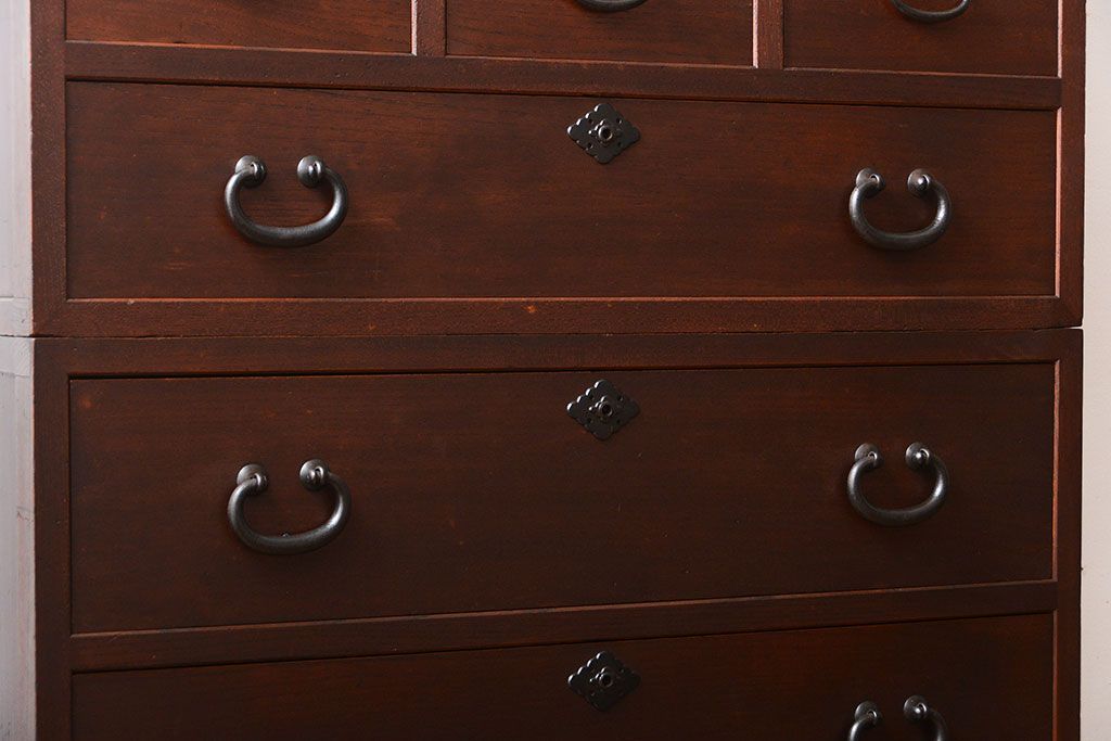 アンティーク家具　アンティーク　前面欅材の和風なチェスト