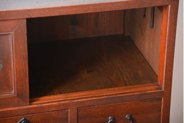 アンティーク家具　アンティーク　前面欅材の和風なチェスト