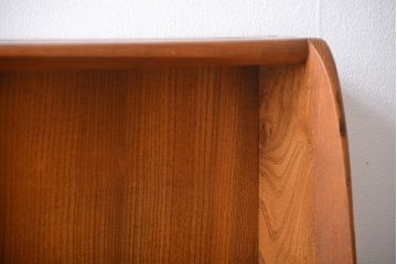 ヴィンテージ家具　イギリスビンテージ　アーコール　シンプルなウォールシェルフ