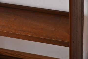 アンティーク家具　アンティーク　シンプルでナチュラルな本棚