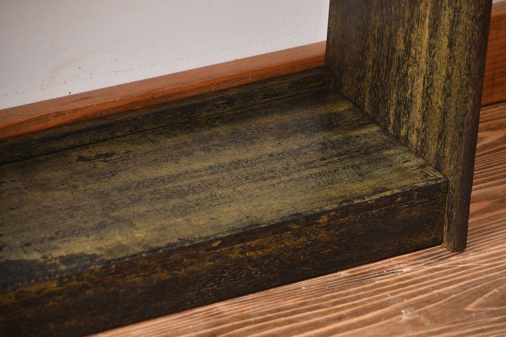 アンティーク家具　アンティーク　古い木製のシンプルな本棚