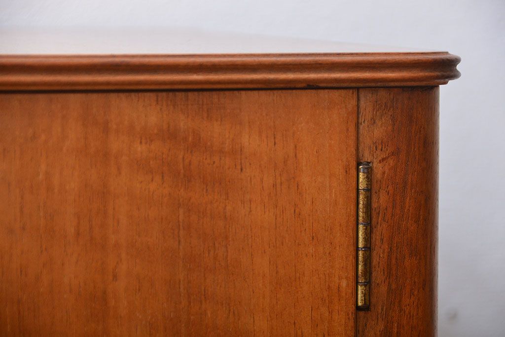 北欧家具 GORDON RUSSELL シンプルでおしゃれな収納棚付きサイドテーブル