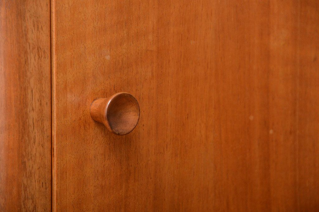 北欧家具 GORDON RUSSELL シンプルでおしゃれな収納棚付きサイドテーブル