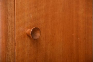 北欧家具 GORDON RUSSELL シンプルでおしゃれな収納棚付きサイドテーブル