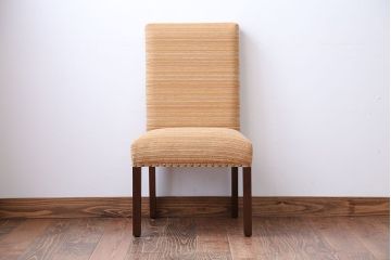 アンティーク家具　アンティーク　小振りでおしゃれなチェア