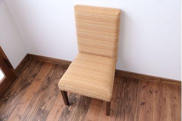 アンティーク家具　アンティーク　小振りでおしゃれなチェア