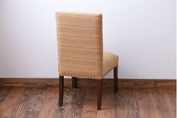 アンティーク家具　アンティーク　小振りでおしゃれなチェア