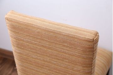 アンティーク家具　アンティーク　小振りでおしゃれなチェア