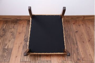 アンティーク家具　アンティーク　小振りでおしゃれなチェア