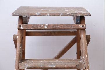 イギリスアンティーク　古い木製の折り畳み式ステップラダー