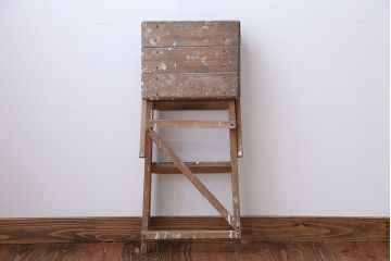 イギリスアンティーク　古い木製の折り畳み式ステップラダー