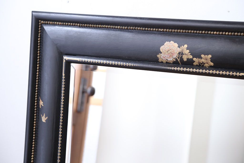 アンティーク雑貨　中古　アジアンテイストな大きな額縁ミラー