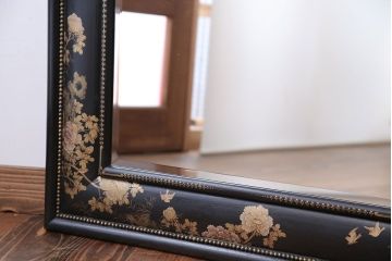 アンティーク雑貨　中古　アジアンテイストな大きな額縁ミラー