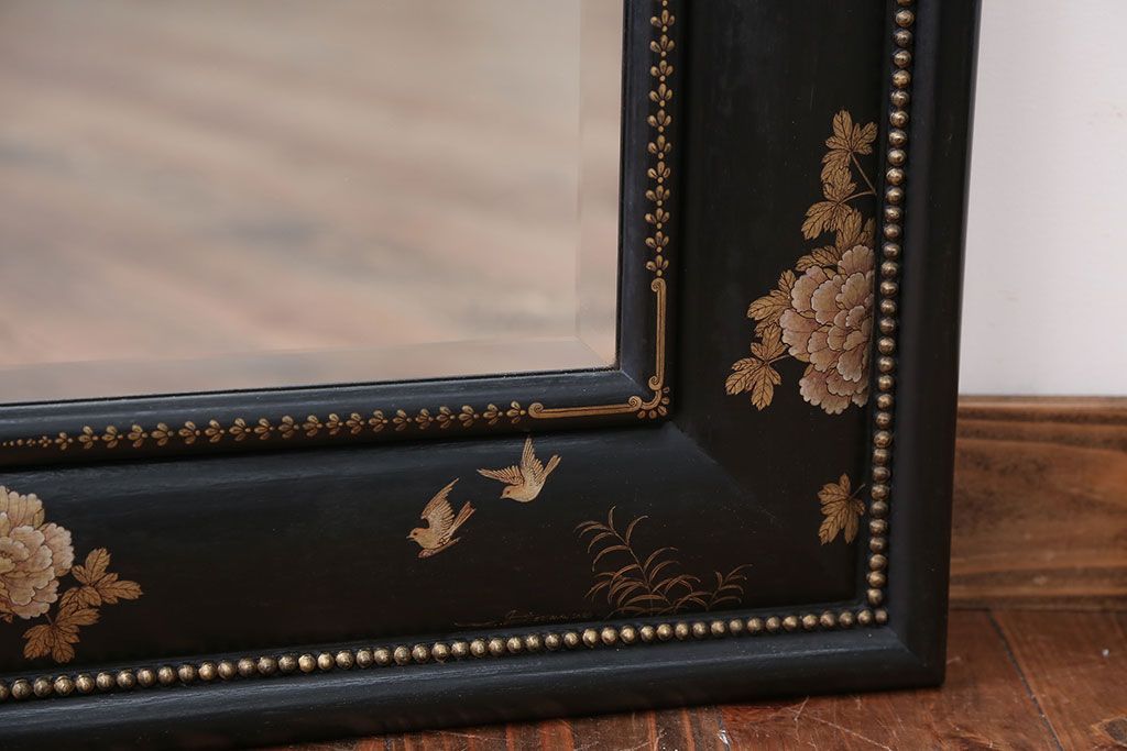 アンティーク雑貨　中古　アジアンテイストな大きな額縁ミラー