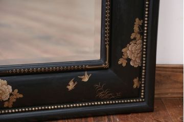 アンティーク雑貨　中古　アジアンテイストな大きな額縁ミラー