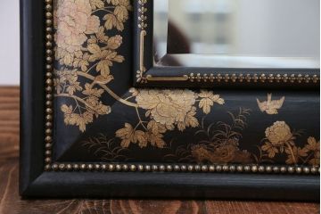 アンティーク雑貨　中古　アジアンテイストな大きな額縁ミラー