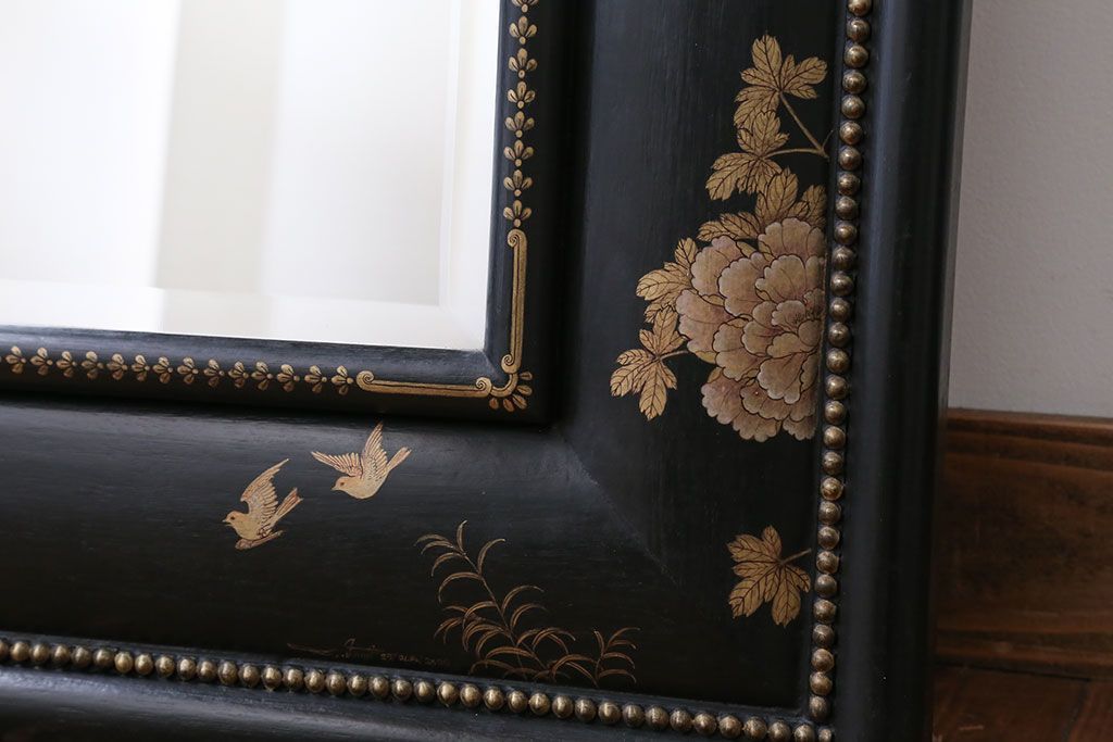 アンティーク雑貨　中古　アジアンテイストな大きな額縁ミラー