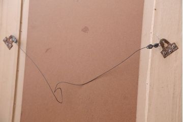 アンティーク雑貨　中古　アジアンテイストな大きな額縁ミラー