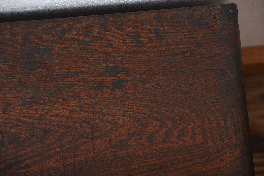 レトロ家具　昭和レトロ　古い木製のシャビーな小引き出し