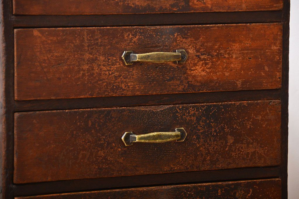 レトロ家具　昭和レトロ　古い木製のシャビーな小引き出し